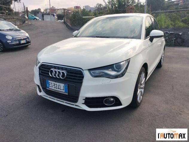 AUDI - A1 Sportback Sportback 1.6 tdi Ambition s-tronic - Foto 3