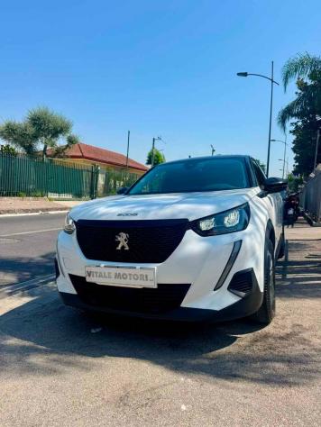 PEUGEOT 2008 1.5 BlueHDi 110 CV - Foto 5