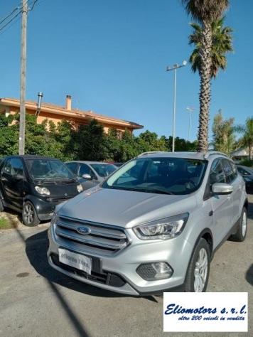 FORD - Kuga - 1.5 TDCI 120CV S&S 2WD P. Tit. Bus. - Foto 3