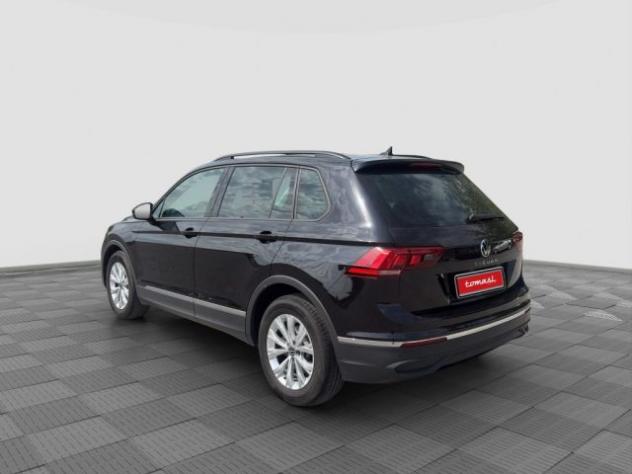 VOLKSWAGEN Tiguan Tiguan 2.0 TDI 150 CV SCR DSG Life rif. 23717299 - Foto 3