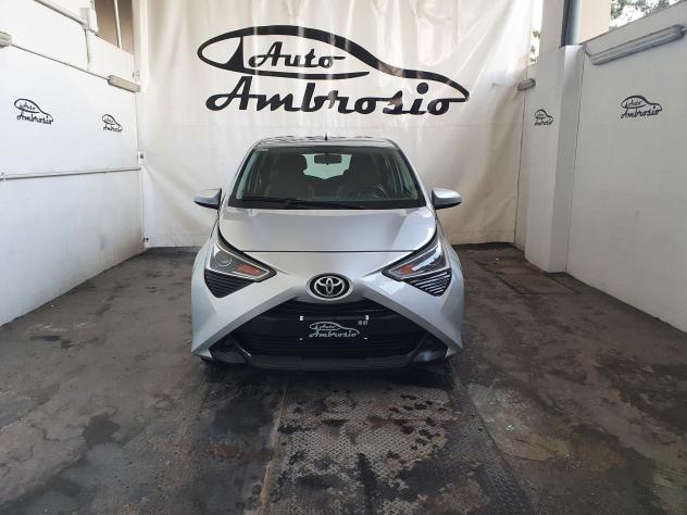 Toyota Aygo 1.0 VVT-i 72 CV 5 porte x-play TUA DA 102,00 MESE - Foto 2