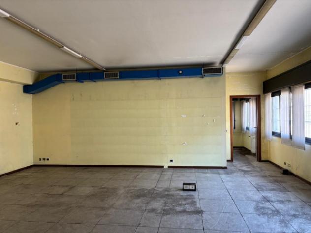 Immobile di 2400 m² con 3 locali in vendita a Legnano - Foto 12