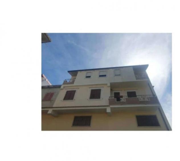 Immobile in asta di 184 m² in vendita a Cutro - Foto 2