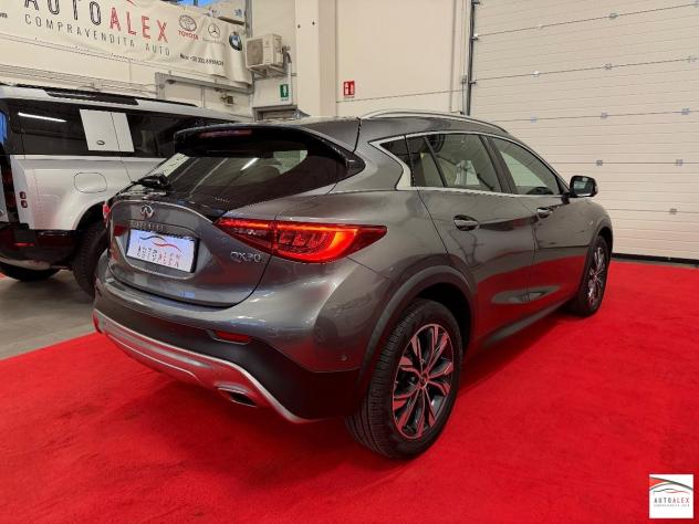 INFINITI - QX30 2.2d Premium Tech awd dct - Foto 4