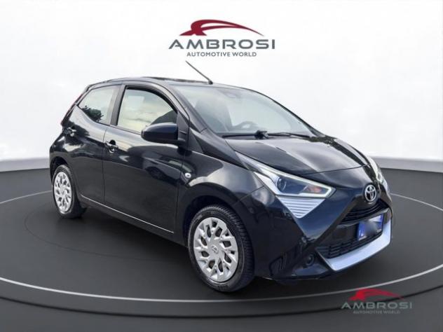 TOYOTA Aygo Connect 1.0 VVT-i 72 CV 5 porte x-play MMT rif. 24174367 - Foto 2