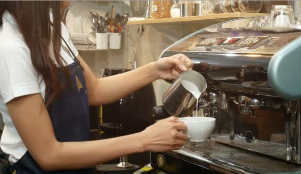 cercasi barista a MEDA