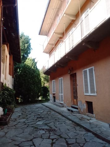 CASA INDIPENDENTE DA RISTRUTTURARE IN VENDITA A FORNO CANAVESE - Foto 4