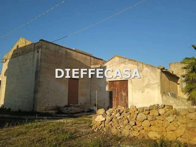 V2393 - In vendita a Marsala casa da ristrutturare