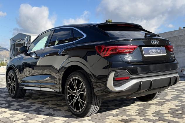 Audi Q3 SPB S Line interno ed esterno 2.0 TDI 150CV S-Tronic quattro 35 - Foto 6
