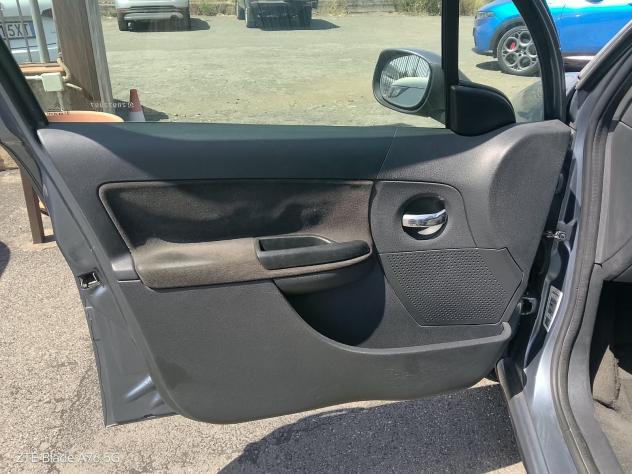Citroen C3 1.4 70CV 2008 - Foto 9