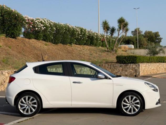 ALFA ROMEO Giulietta 2.0 JTDm 150 CV SUPER+2PDC+17''+TELEF+CRUISE+LED rif. 23934602 - Foto 5