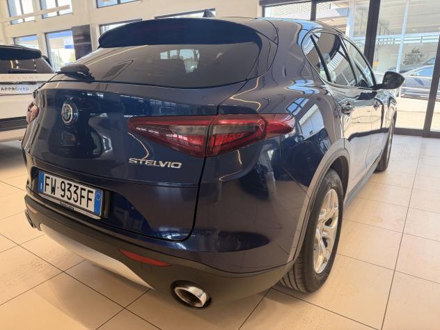 Alfa Romeo Stelvio 2.2 Turbo Diesel 160CV AT8 RWD Executive - Foto 4