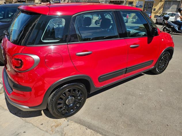 Fiat 500L 1.4 95 CV S&S Cross 05/2022 - Foto 6