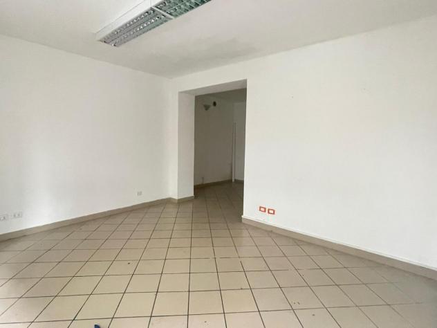 1 Vetrina in affitto a Massa - Foto 5