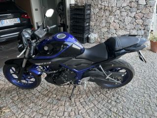 YAMAHA NAKED