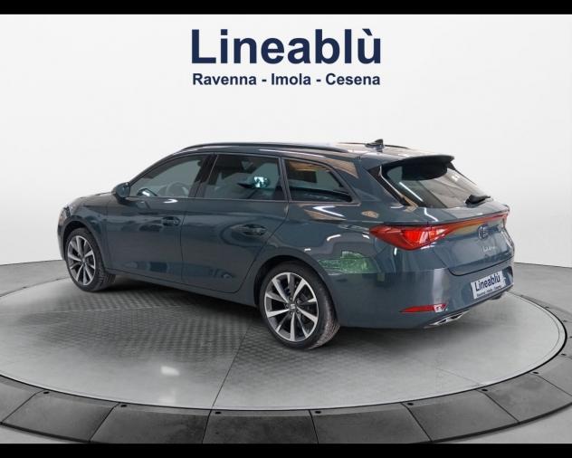 SEAT Leon Sportstourer 1.5 hybrid 116 CV DSG FR - Foto 3