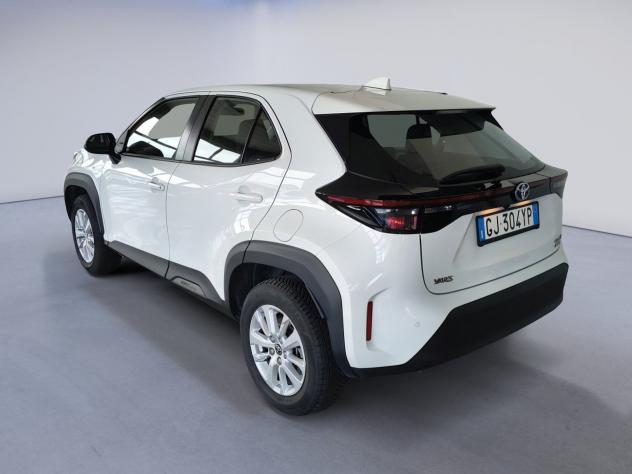 Toyota Yaris Cross 1.5H 116 CV E-CVT Active AWD NEOPATENTATI - Foto 5