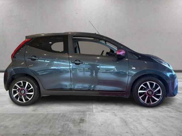 TOYOTA Aygo Connect 1.0 VVT-i 72 CV 5 porte x-wave rif. 24062942 - Foto 5