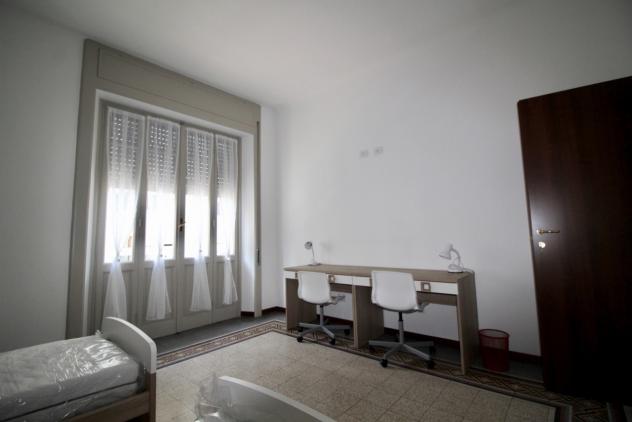 Stanza in appartamento in affitto a Novara - Foto 3