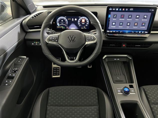 Volkswagen T-Roc T-Roc 1.5 etsi R-Line 150cv dsg - Foto 8