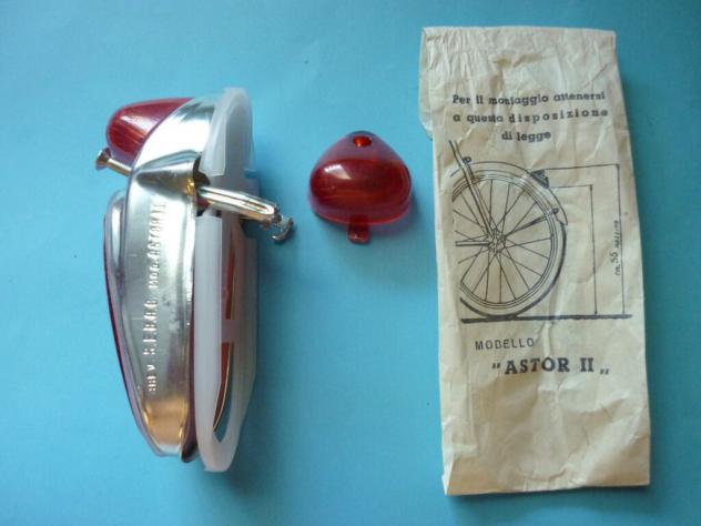 FANALE POSTERIORE NOS COMPLETO SEBAC + CUPOILINO DI RICAMBIO BICICLETTA - Foto 3