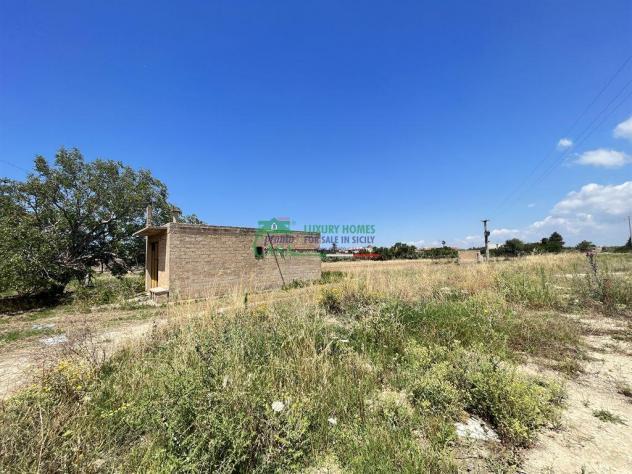 TERRENO EDIFICABILE ZONA SALLEMI CARBURANTI - Foto 3