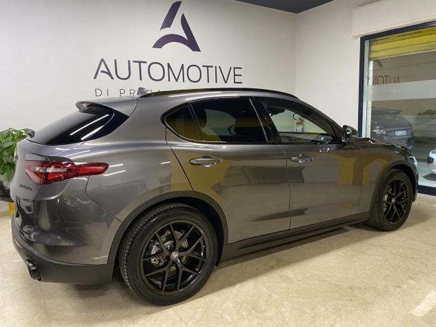 Alfa Romeo Stelvio 2.2 Turbodiesel 160 CV AT8 RWD Sport-Tech - Foto 3
