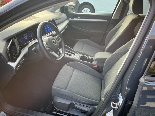 Volkswagen Golf 1.0 TSI EVO Life NEOPATENTATI - Foto 7