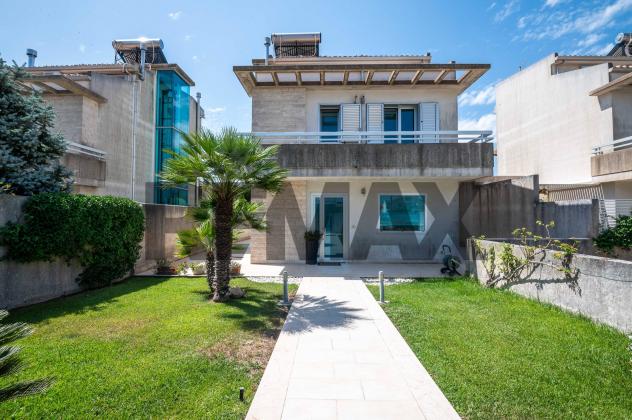 Villa singola in vendita a Ragusa, Americhe