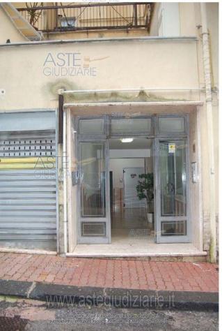 IMMOBILI-IMMOBILE RESIDENZIALE-Via Giuseppe De Caro, 52, 84126 Salerno SA, Italia - Foto 2