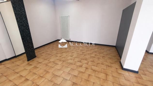 NEGOZIO di 1 vani e di 71 mq (NERVESA DELLA BATTAGLIA) rif. RM23_AFFITTO - Foto 2