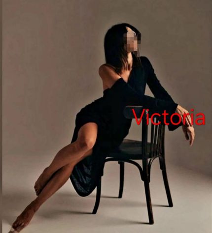 Victoria, massaggio relax, ,emozionale, body, tantra... Tel:3408684793