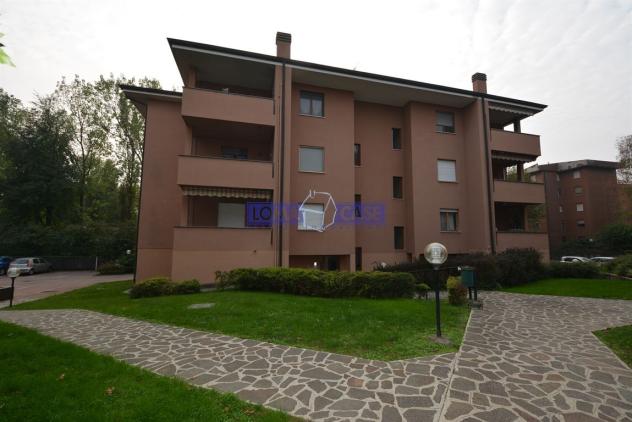Arcore, trilocale in locazione