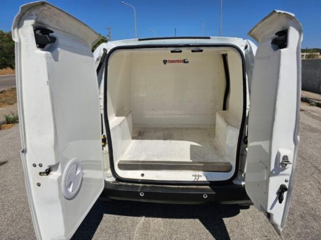 FIAT Fiorino 1.3 MJT 95CV Cargo SX COIBENTAZIONE ALIMENTARE rif. 23983561