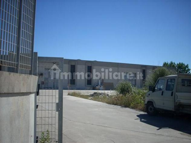 Muros affittasi capannone 2 vani 350 Mq - Foto 2