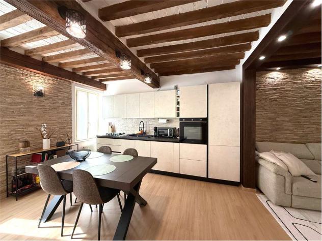VA0319 - ???? NUOVA IMMOBILIARE IN ESCLUSIVA PRESENTA… IL FASCINO DEL CENTRO STORICO! ? - Foto 8