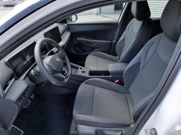 VOLKSWAGEN T-Roc NEW 1.5 eTsi 150cv R-line Dsg rif. 24108998 - Foto 5