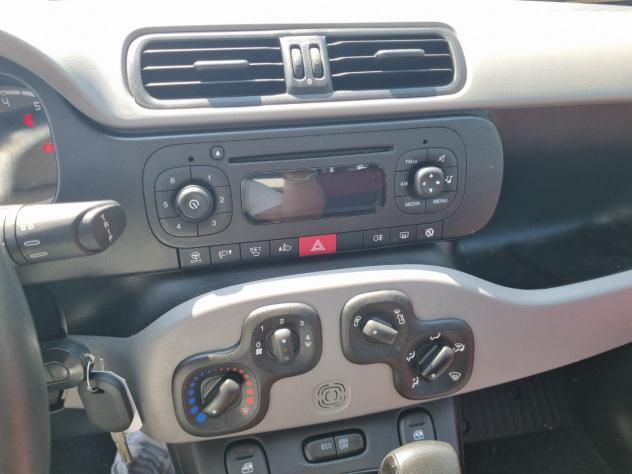 FIAT Panda 0.9 TwinAir Turbo 85cv S&S Lounge AUTOMATICA - Foto 9