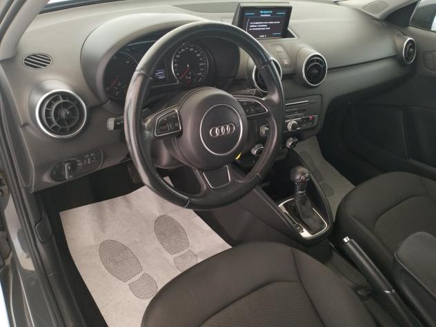AUDI A1 Sportback 1.4 tdi s-tronic - NEOPATENTATI - Foto 9