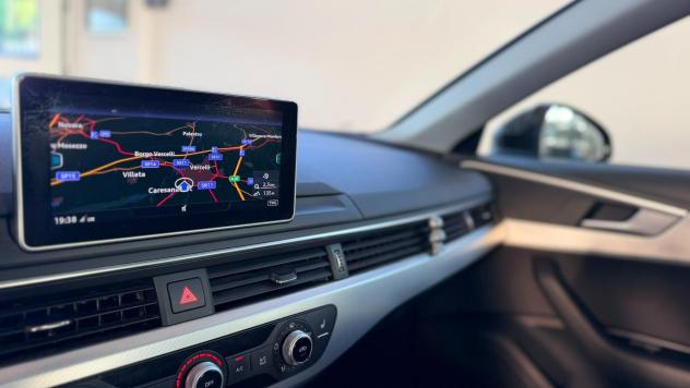 Audi A4 Avant 2.0 TDI 190 CV ultra Design - Foto 9