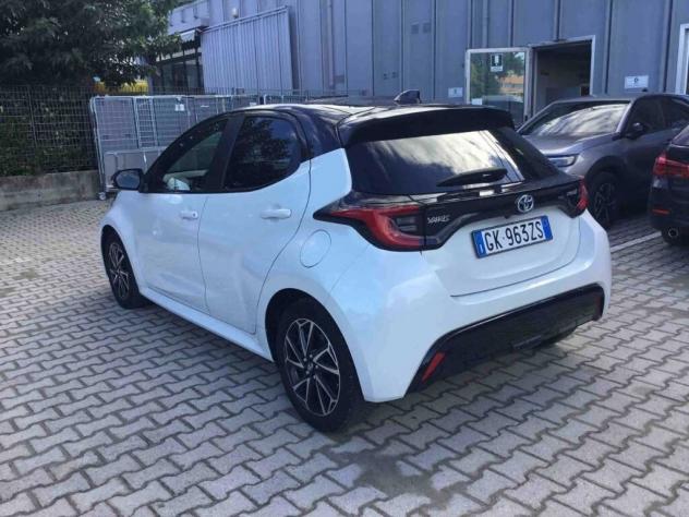Toyota Yaris 1.5 Hybrid 5 porte Lounge - Foto 4