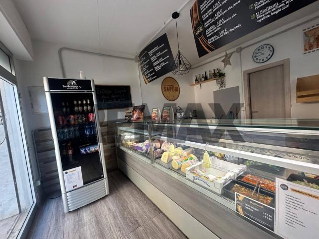 Attività Commerciale in vendita a Priolo Gargallo
