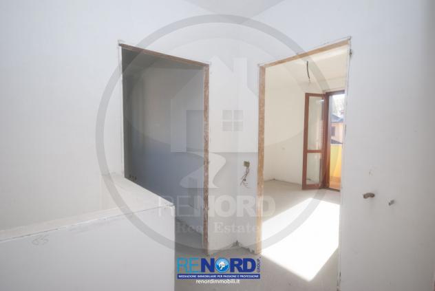 BIFAMILIARE di 4 vani e di 200 mq (RONCARO) rif. CC6243 - Foto 17