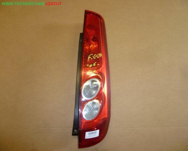 FANALE POST.D. FORD FIESTA (CBK)  Parti elettriche  Fanaleria  Fanali  Fanale post. dx. FORD - FIESTA - 01-01-2006 - 01-11-2008