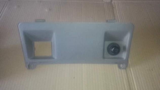 Plancia centrale cruscotto e Accendisigari Nissan Patrol GR Y61