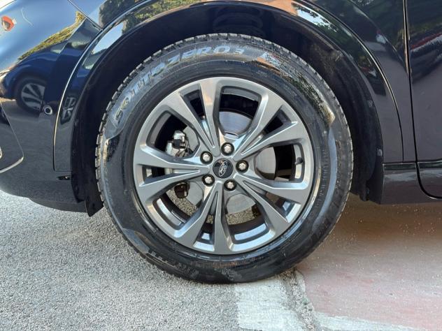 Ford Kuga 2.5 FHEV 190CV 2WD ST-Line Aut - Foto 10