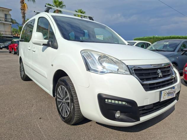 Peugeot Partner Tepee 1.6 GPL 120CV Style - Foto 5