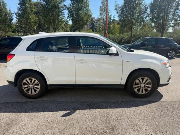 MITSUBISHI ASX 1.6 DI-D 114 CV 2WD Invite Navi rif. 24101341 - Foto 6