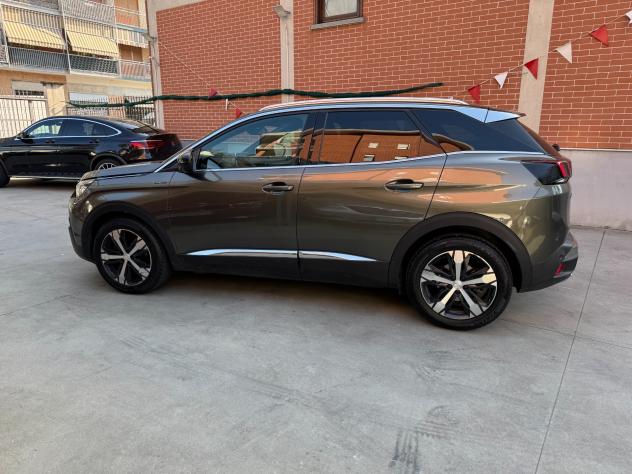 Peugeot 3008 BlueHDi 130 S&S EAT8 GT Line - Foto 7