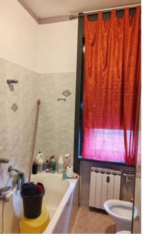 Immobile in asta di 135 m² con più di 5 locali e box auto in vendita a Novara - Foto 20